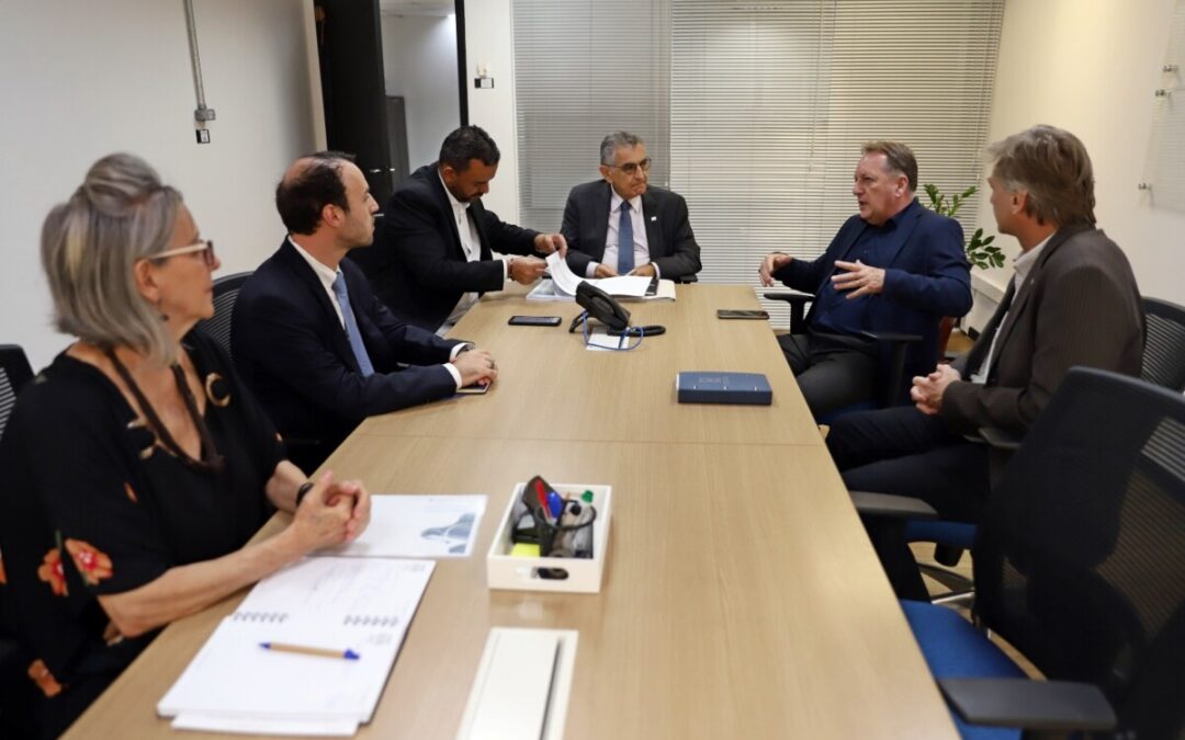 Prefeito Estanislau Steck apresenta ao Governo do Estado projeto do Centro de Inovação e Tecnologia de Louveira