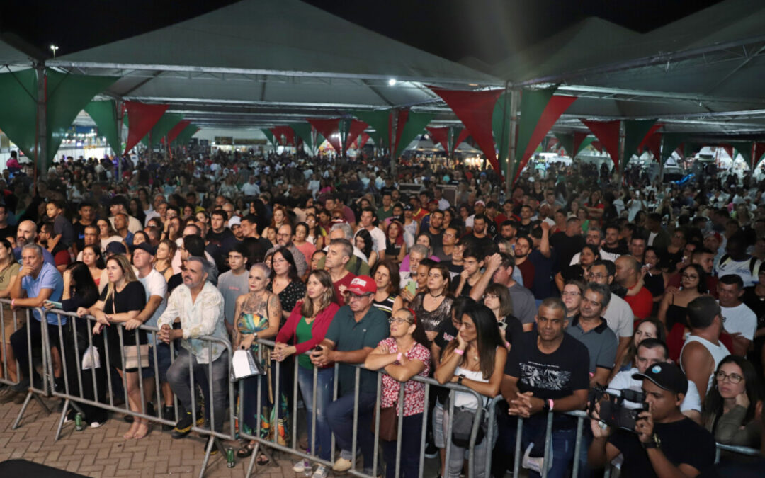 1º fim de semana da 54ª Festa da Uva e 10ª Expo Caqui é marcado por muita diversão, música e comida boa!